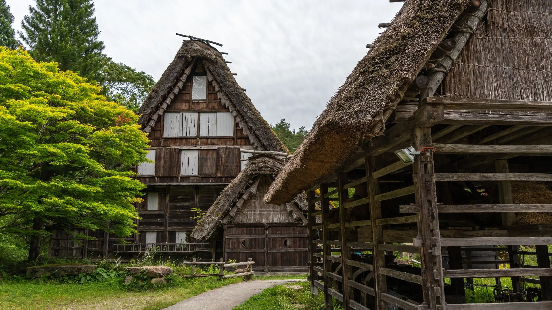 Spring Shirakawa-go
